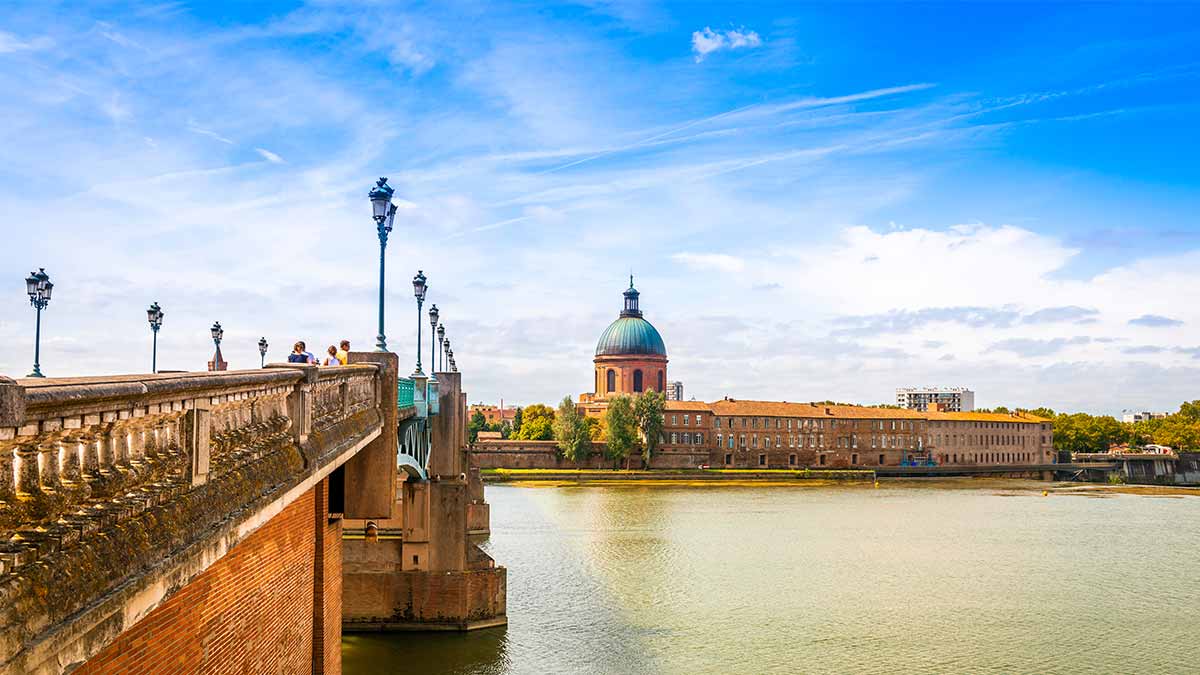 Garonne River in Toulouse, France